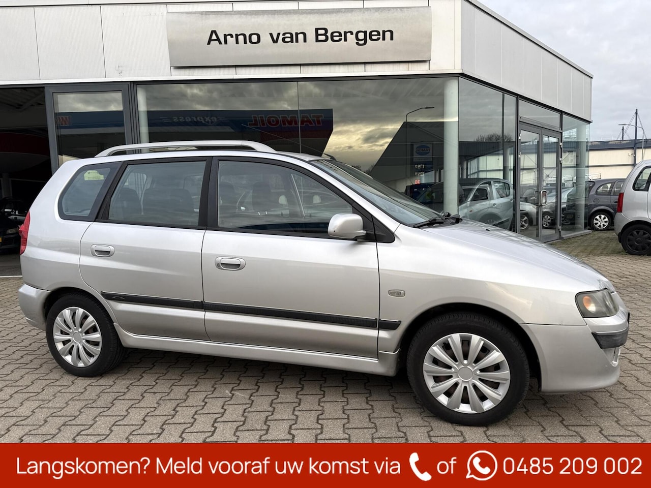 Mitsubishi Space Star - 1.6 Invite Silver, AUTOMAAT, airco, trekhaak cruisecontrol. - AutoWereld.nl