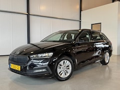 Skoda Octavia Combi - 1.0 TSI Greentech 81kW Ambition Combi|Navi|ECC|Trekhaak|CarPlay|