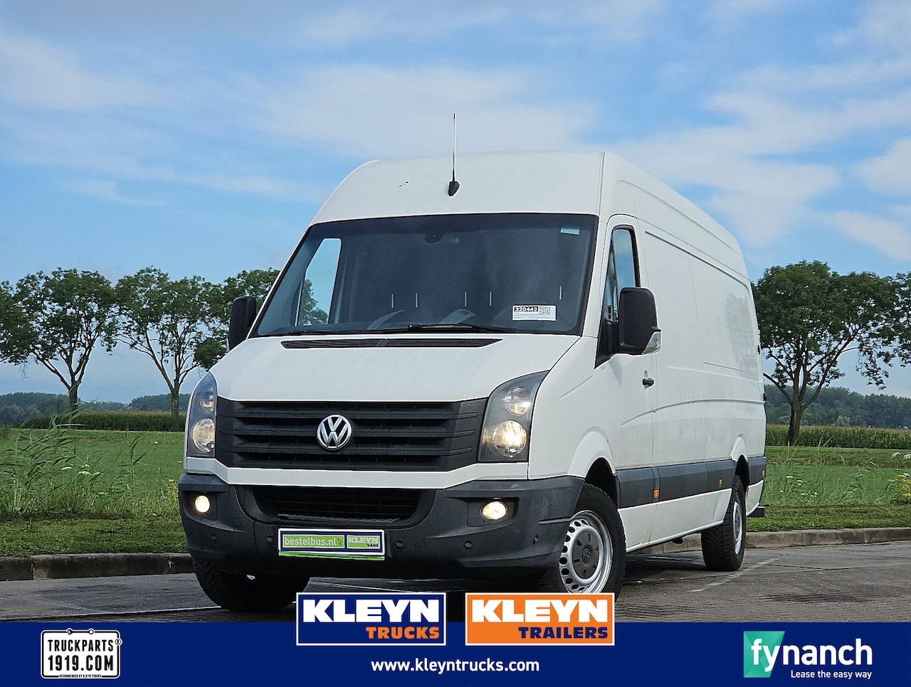 Volkswagen Crafter - 35 2.0 L3H2 Maxi Export AC! - AutoWereld.nl