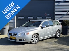Volvo V70 - 1.6 T4 R-Edition | Navigatie | Lederen Bekleding | Xenon | Lichtmetalen Velgen | Parkeerse