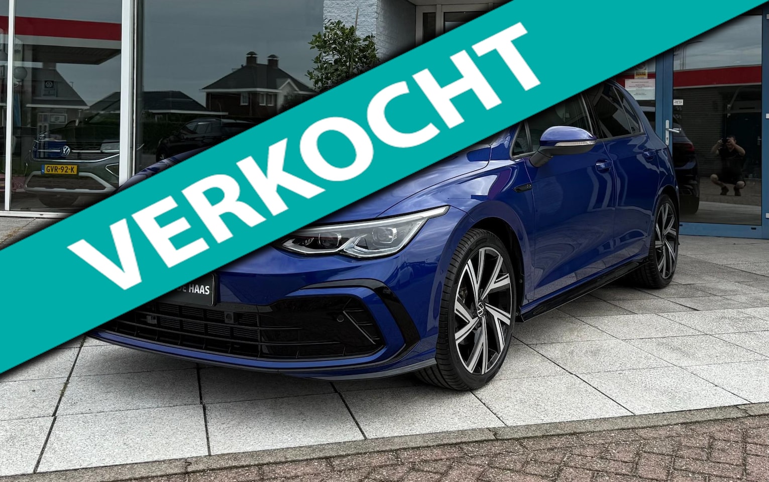 Volkswagen Golf - 1.5 eTSI R-Line 1.5 eTSI R-Line - AutoWereld.nl