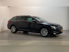 Skoda Superb Combi - 1.5 TSI 150pl DSG ACT Business Edition Stoelverwarming Navigatie DAB+ App-Connect