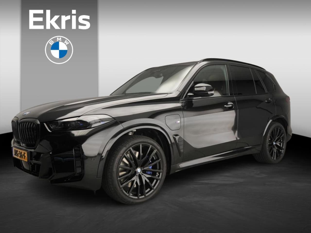 BMW X5 - xDrive50e | M-Sportpakket | LED | Leder | HUD | Active cruise | Trekhaak | Schuifdak | Com - AutoWereld.nl