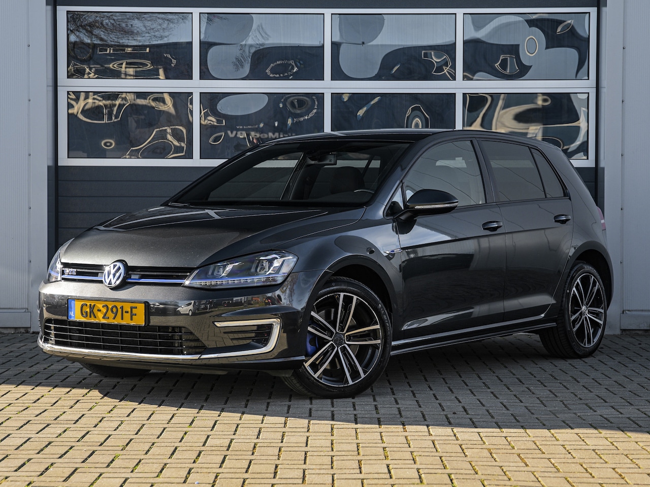 Volkswagen Golf - 1.4 TSI GTE | Navi | Full LED | PDC v+a | Sportstoelen | Climate control - AutoWereld.nl