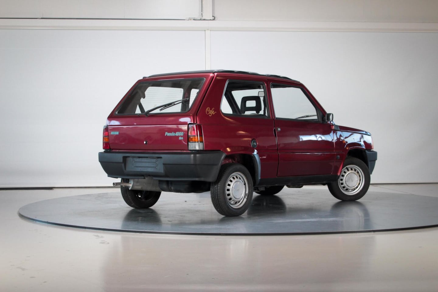 fiat-panda-fire-1000-cafe.jpg