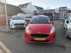 Ford Fiesta - 1.0 EcoBoost Connected Auto compleet met Cruise Controle en Airco