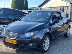 SEAT Ibiza - 1.2 TDI Zwart 2011 3-Deurs 137.000 KM NL Auto