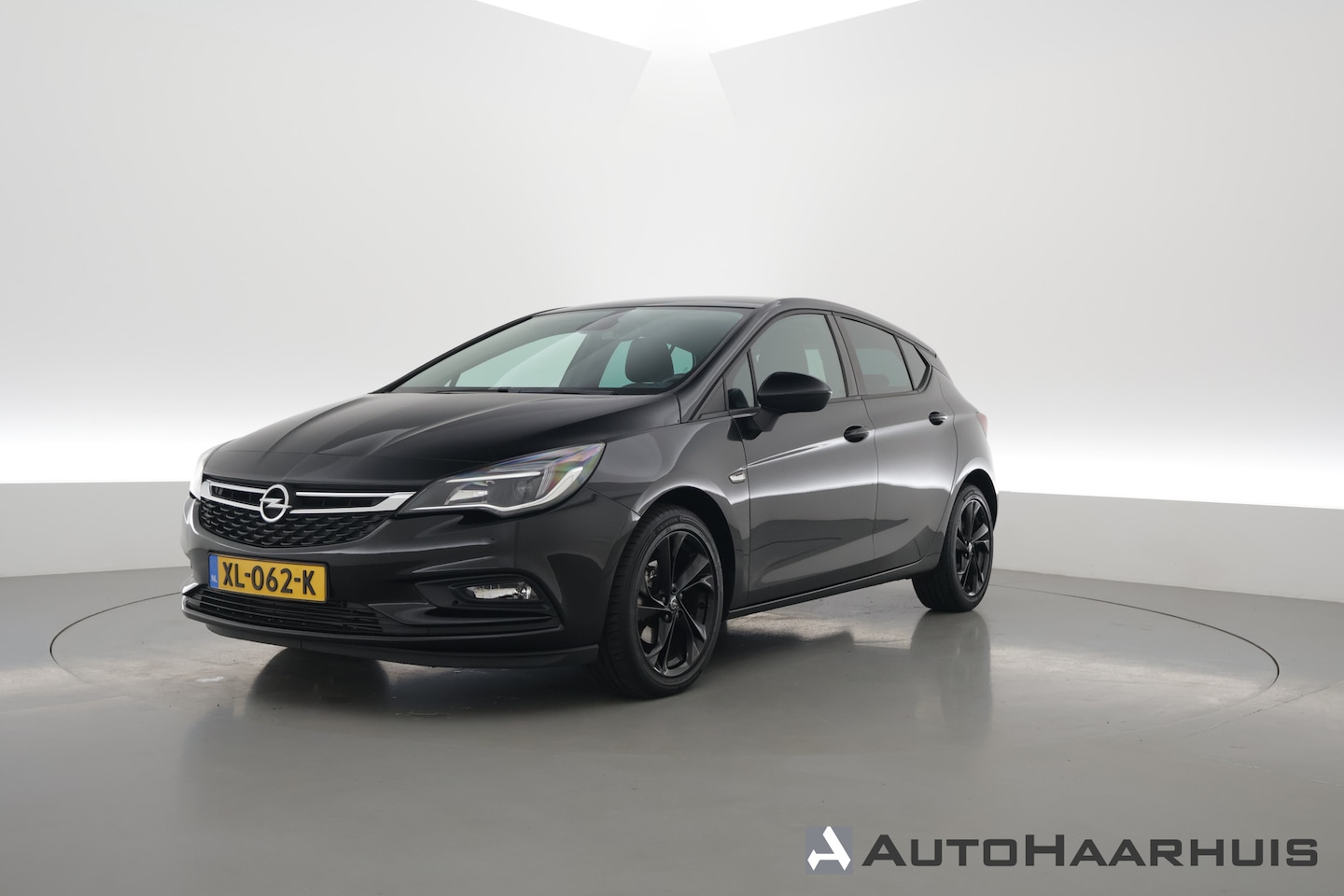 Opel Astra - 1.4 150PK Turbo Black Edition | Orig. NL | Cruise | Led | Nav+CarPlay | 17'' | Bluetooth | - AutoWereld.nl