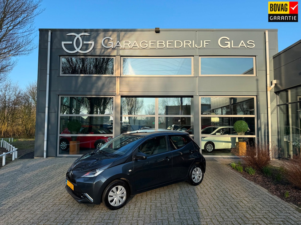 Toyota Aygo - 1.0 VVT-i x-fun airco - AutoWereld.nl