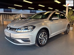 Volkswagen Golf - 1.0 TSI Highline