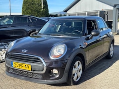 MINI One - 1.2 Benzine Pepper 2015 5-Deurs Automaat