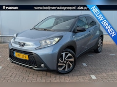 Toyota Aygo X - 1.0 VVT-i MT Pulse Achteruitrijcamera, Navigatie met Apple Carplay & Android Auto, Stoelve