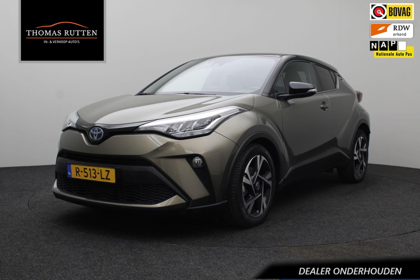 Toyota C-HR - 1.8 Hybrid Style 2022 | Dealer Onderhouden | Navigatie | Achteruitrij Camera | Parkeersens - AutoWereld.nl