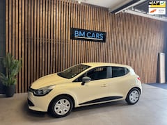 Renault Clio - 0.9 TCe Eco2 Expression Airco, Trekhaak, Navigatie