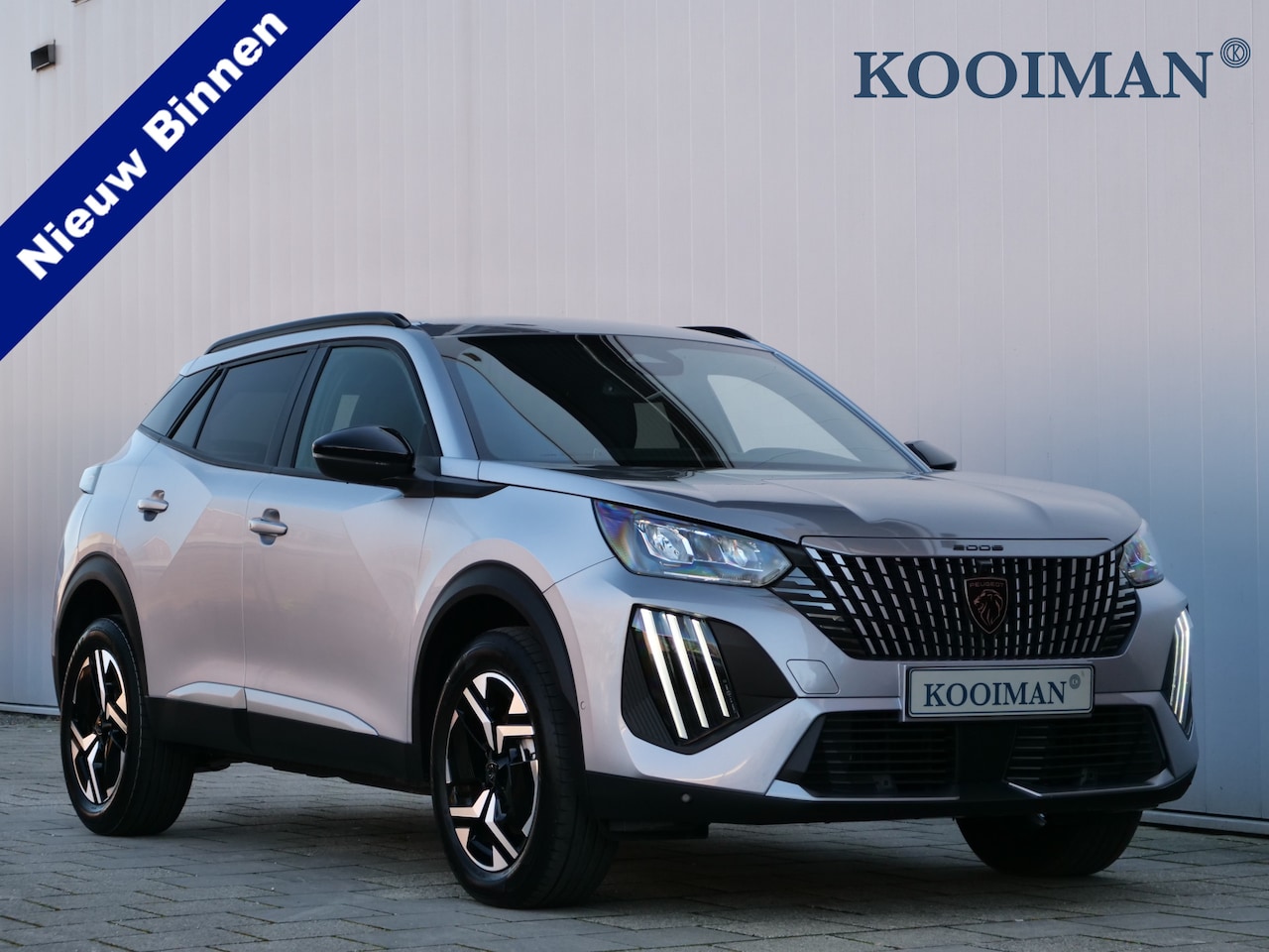 Peugeot 2008 - 1.2 Hybrid 145 Pk Allure Automaat Navi / DAB / Apple Carplay / Camera - AutoWereld.nl