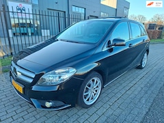Mercedes-Benz B-klasse - 200. 250 Prestige zeer mooi goed onderhouden