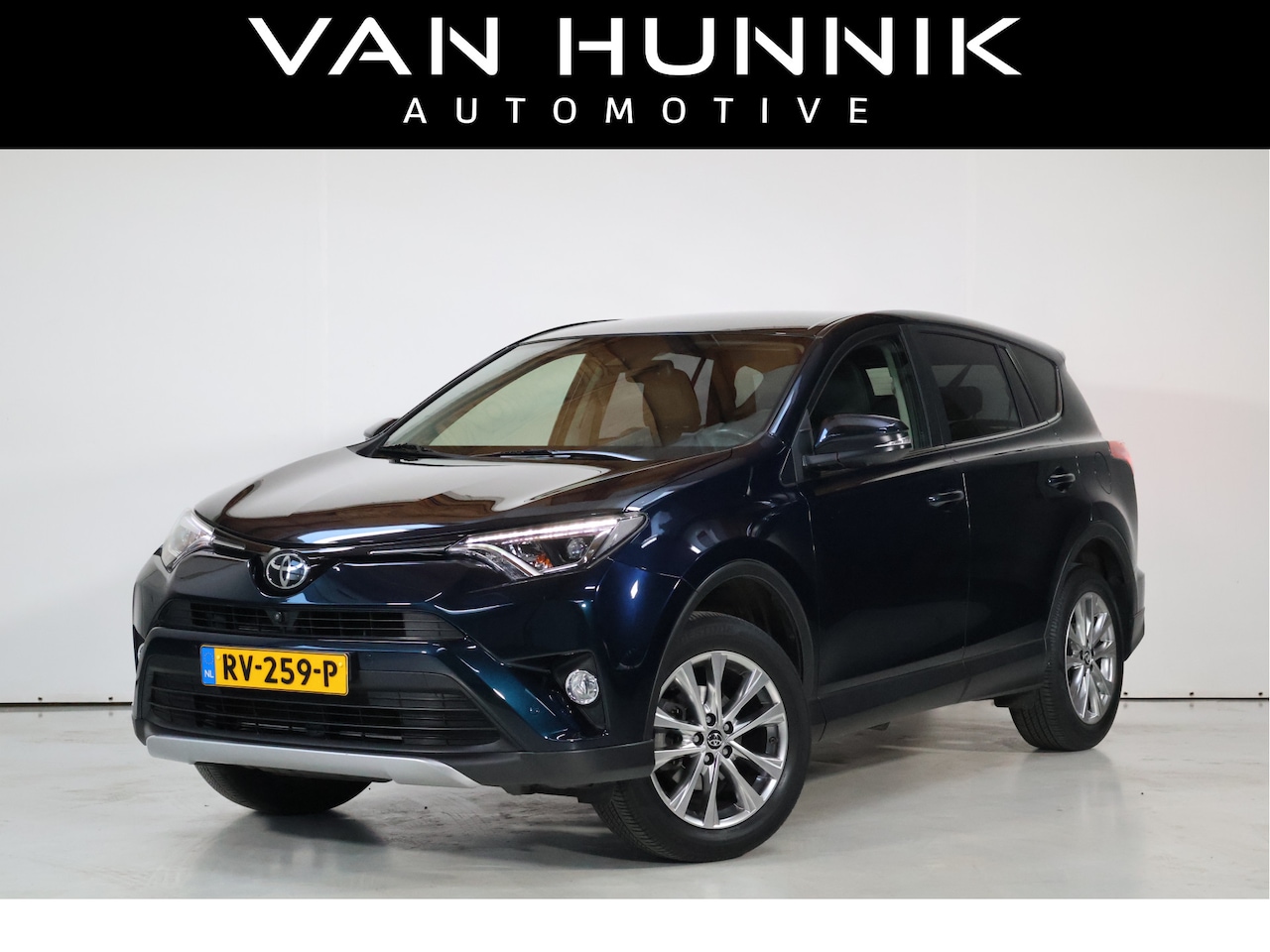 Toyota RAV4 - 2.0 VVT-i AWD Executive | Keyless | 360Cam | Trekhaak | NL-Auto - AutoWereld.nl