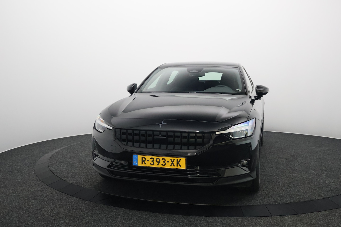 Polestar 2 - Long Range Single Motor 78 kWh SOH 94,8% | 360° Camera | Google Infotainment | Navigatie - AutoWereld.nl