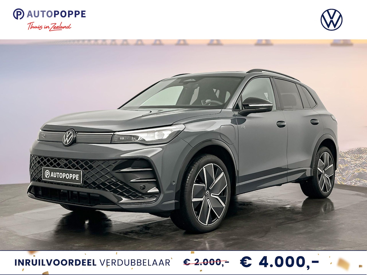 Volkswagen Tiguan - R-Line Edition Plug in Hybride 204 pk Black Style Pakket - AutoWereld.nl