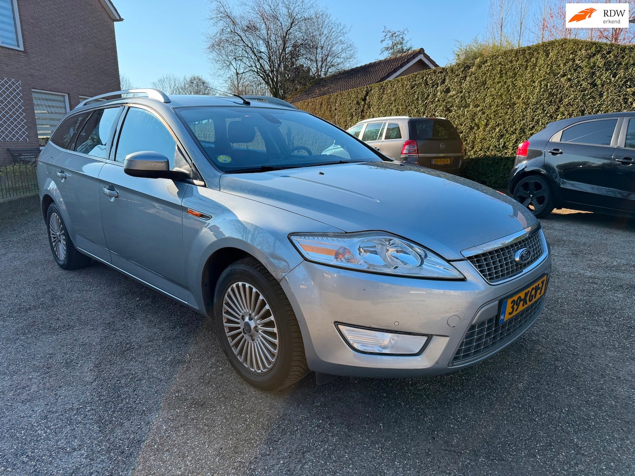 Ford Mondeo Wagon - 2.0-16V Limited 2.0-16V Limited - AutoWereld.nl