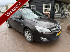 Opel Astra Sports Tourer - 1.4 Business Edition