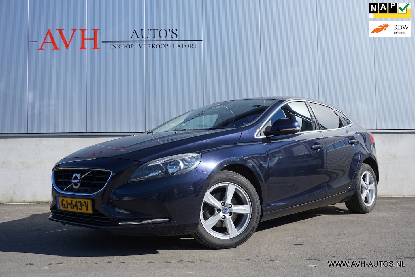 Volvo V40 - 2.0 D2 R-Design Business 2.0 D2 R-Design Business - AutoWereld.nl