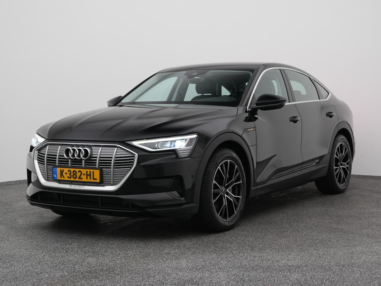 Audi e-tron Sportback - 50 quattro edition 71 kWh | CAMERA | LEDER - AutoWereld.nl