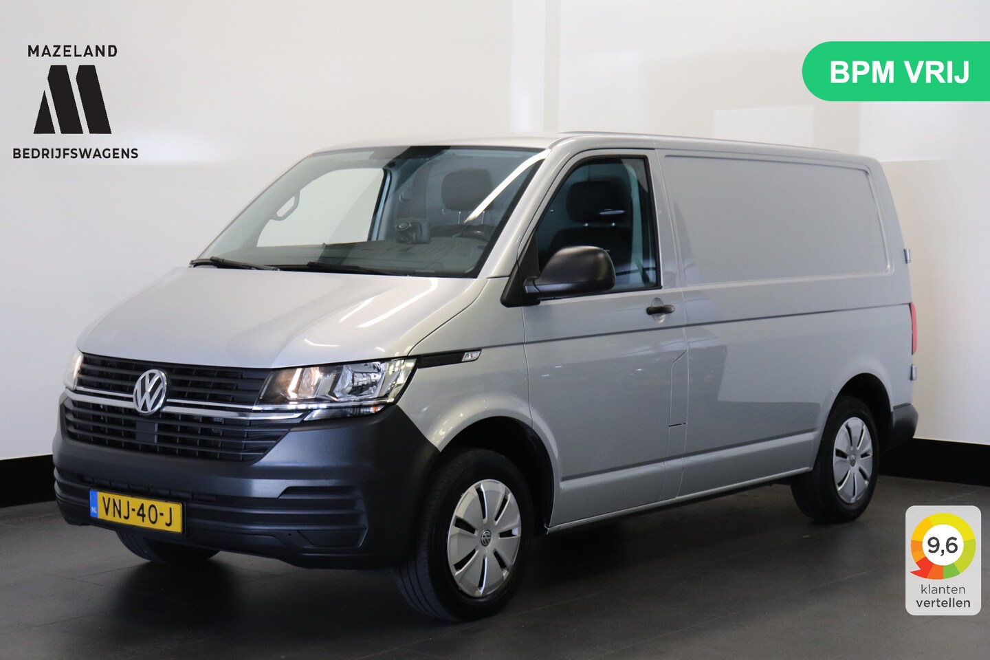 Volkswagen Transporter - 2.0 TDI 150PK Automaat - EURO 6 - Airco - Cruise - Trekhaak - €15.900,- Excl. - AutoWereld.nl