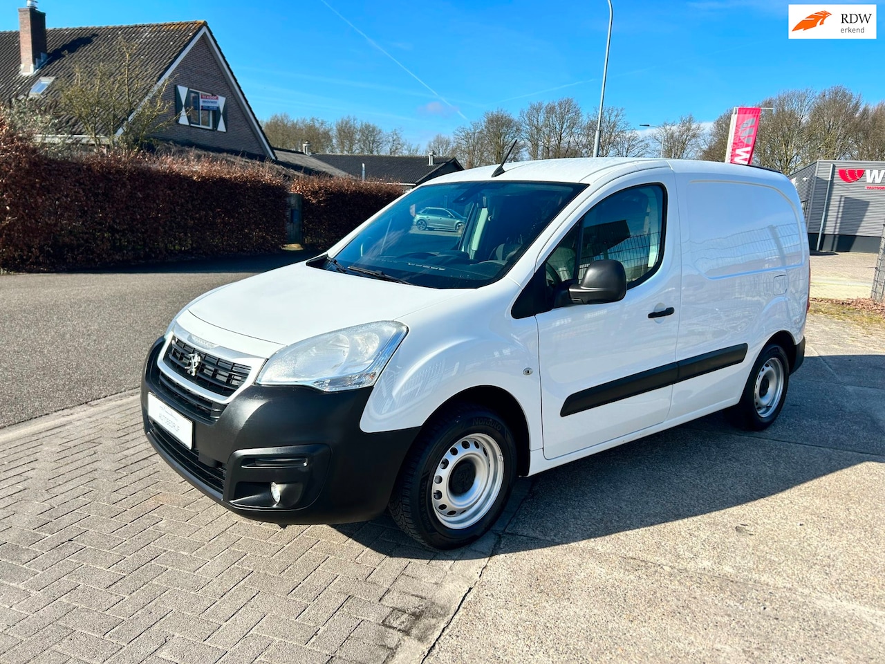 Peugeot Partner - 120 1.6 Benzine Lage wegenbelasting Btw en Bpm Vrij - AutoWereld.nl