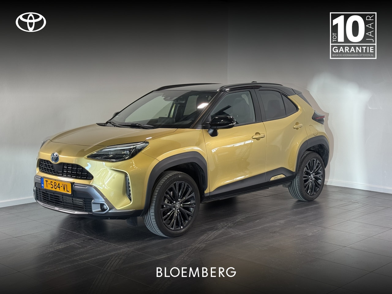 Toyota Yaris Cross - 1.5 Hybrid Adventure | Panoramadak | Elektrische achterklep | JBL-Audio | Stoel/stuurverwa - AutoWereld.nl