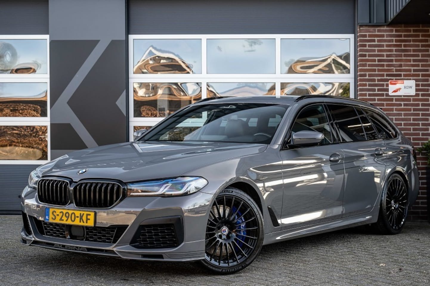 Alpina D5 - D5 TOURING | Panorama | 360° | Laser | Comfort Seats | Ventilatie | Head-Up | Harman/Kardo - AutoWereld.nl