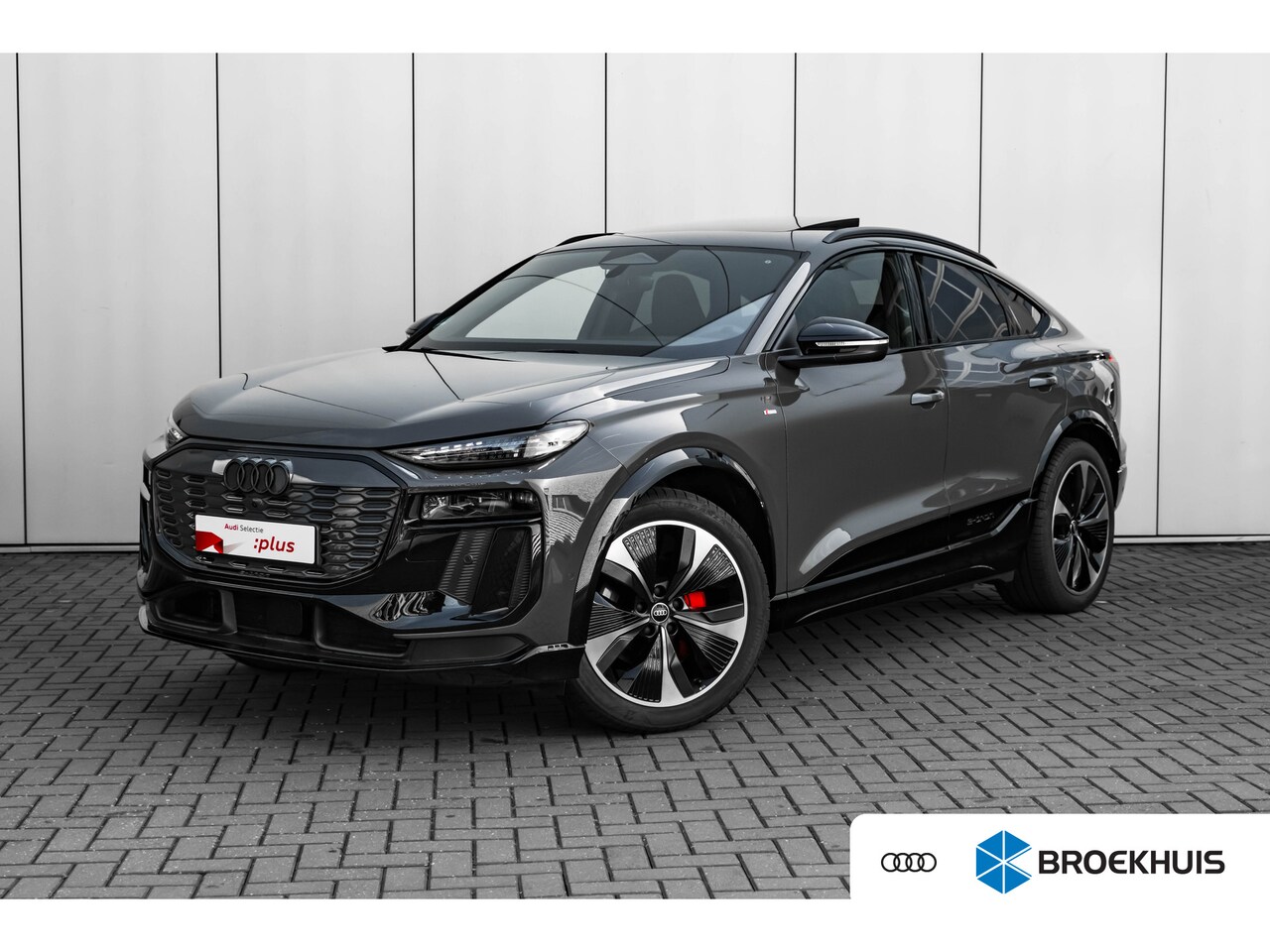 Audi Q6 Sportback e-tron - S edition performance 100 kWh 306PK | Trekhaak | Panorama dak | 360 Camera | Elek. Stoelen - AutoWereld.nl