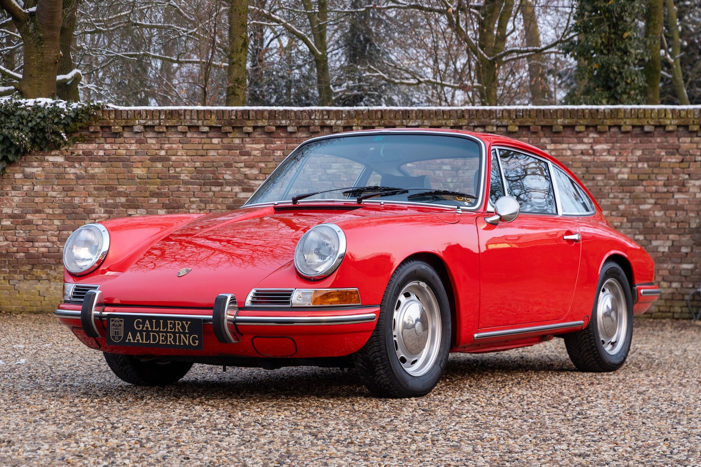 Porsche 912 - Coupe SWB "5-speed" Older well-executed restoration - Serviced by specialist, Finished in - AutoWereld.nl