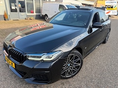 BMW 5-serie Touring - 530i HYBRID 2021 HIGH-EXE M-EDITION PANO LEDER NAP LUXE