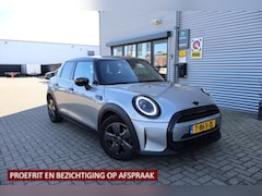 MINI Cooper - 1.5 Camden Edition 1e Eigenaar | Volledig Onderh | NAP | BTW | Carplay | Navi | Cruise | D