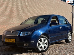 Skoda Fabia - 1.4 | Automaat | Schuifdak
