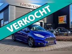 Ford Fiesta - 1.6 ST2, 182 PK, Style-pakket, Voorruitverwarming, Cruise