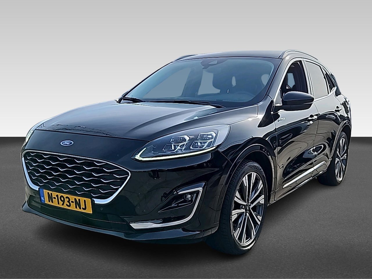 Ford Kuga - 1.5 EcoBoost 150PK 2WD Vignale - AutoWereld.nl
