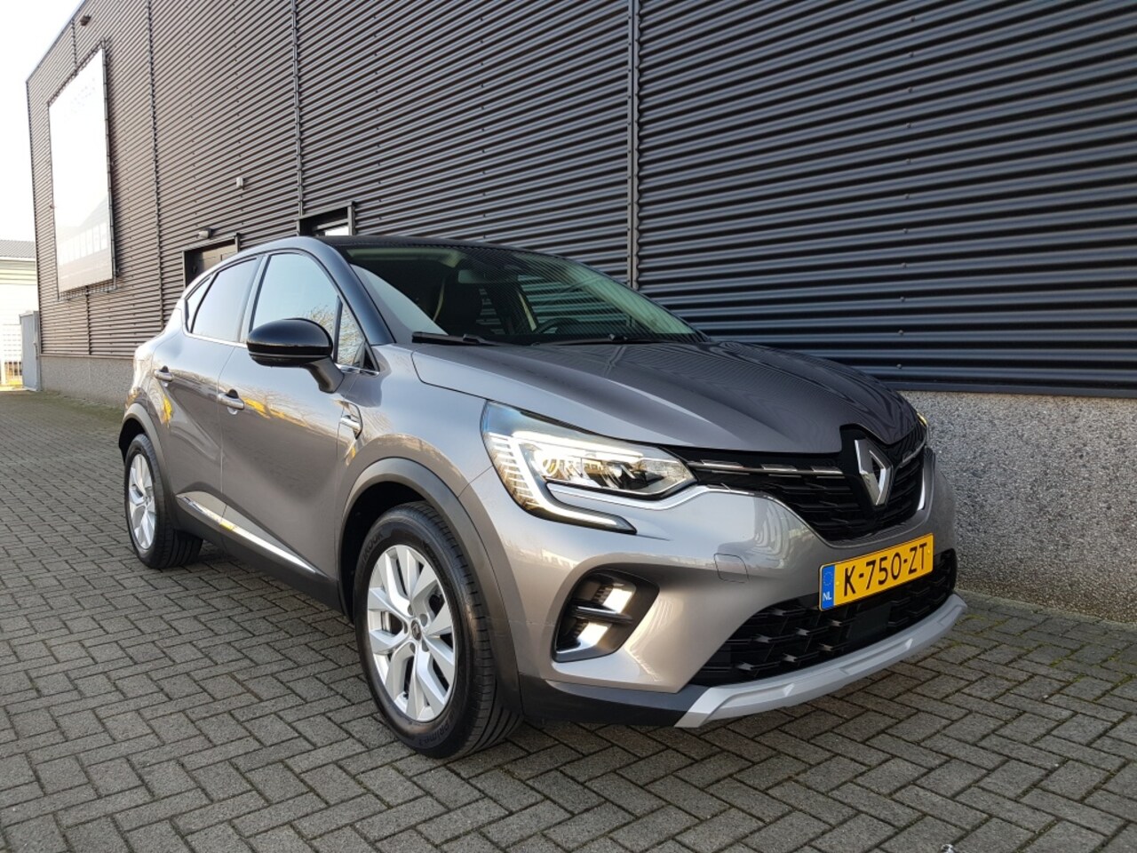 Renault Captur - 1.0 TCe Intens 1.0 TCe Intens