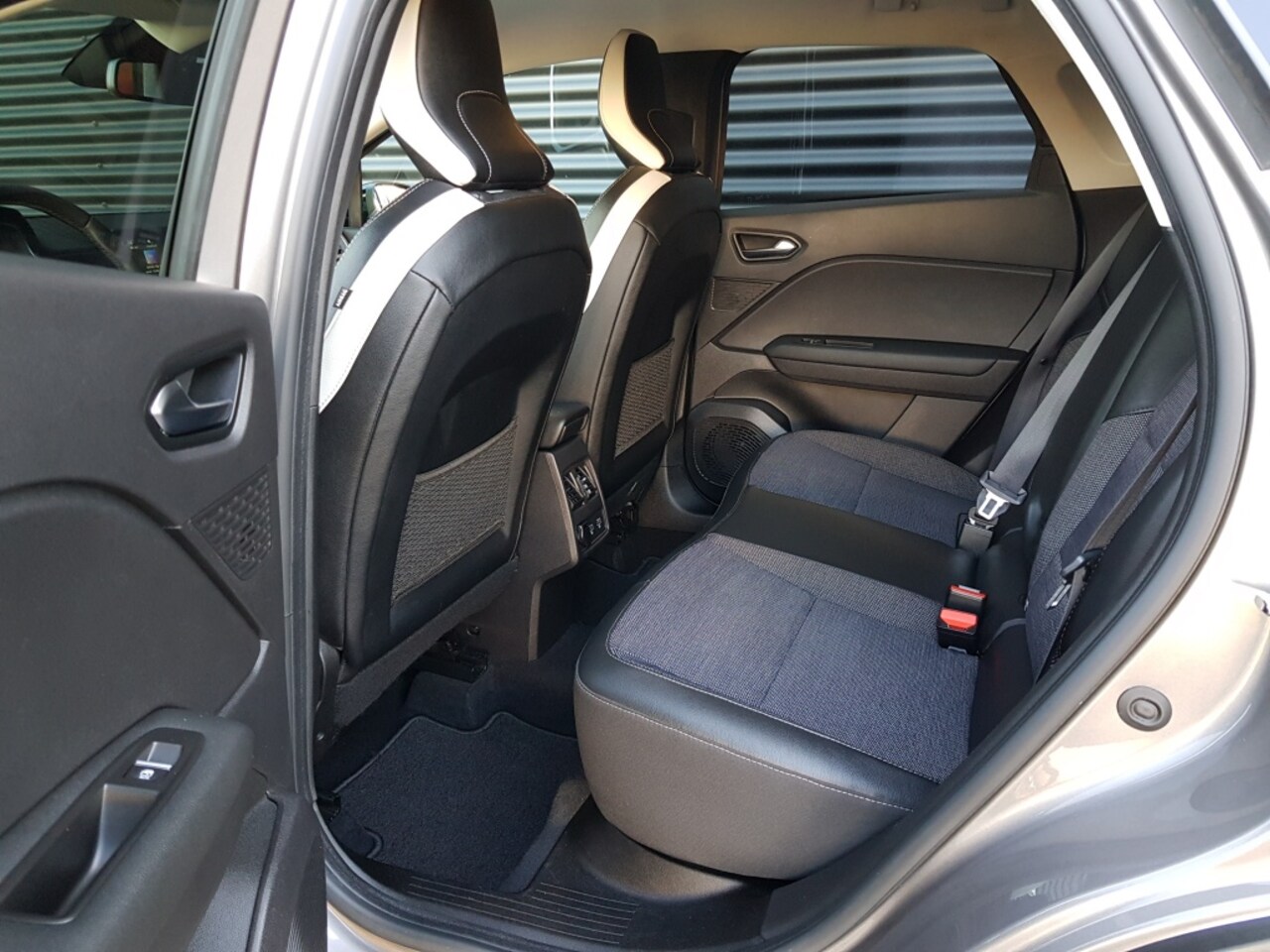 Renault Captur - 1.0 TCe Intens 1.0 TCe Intens