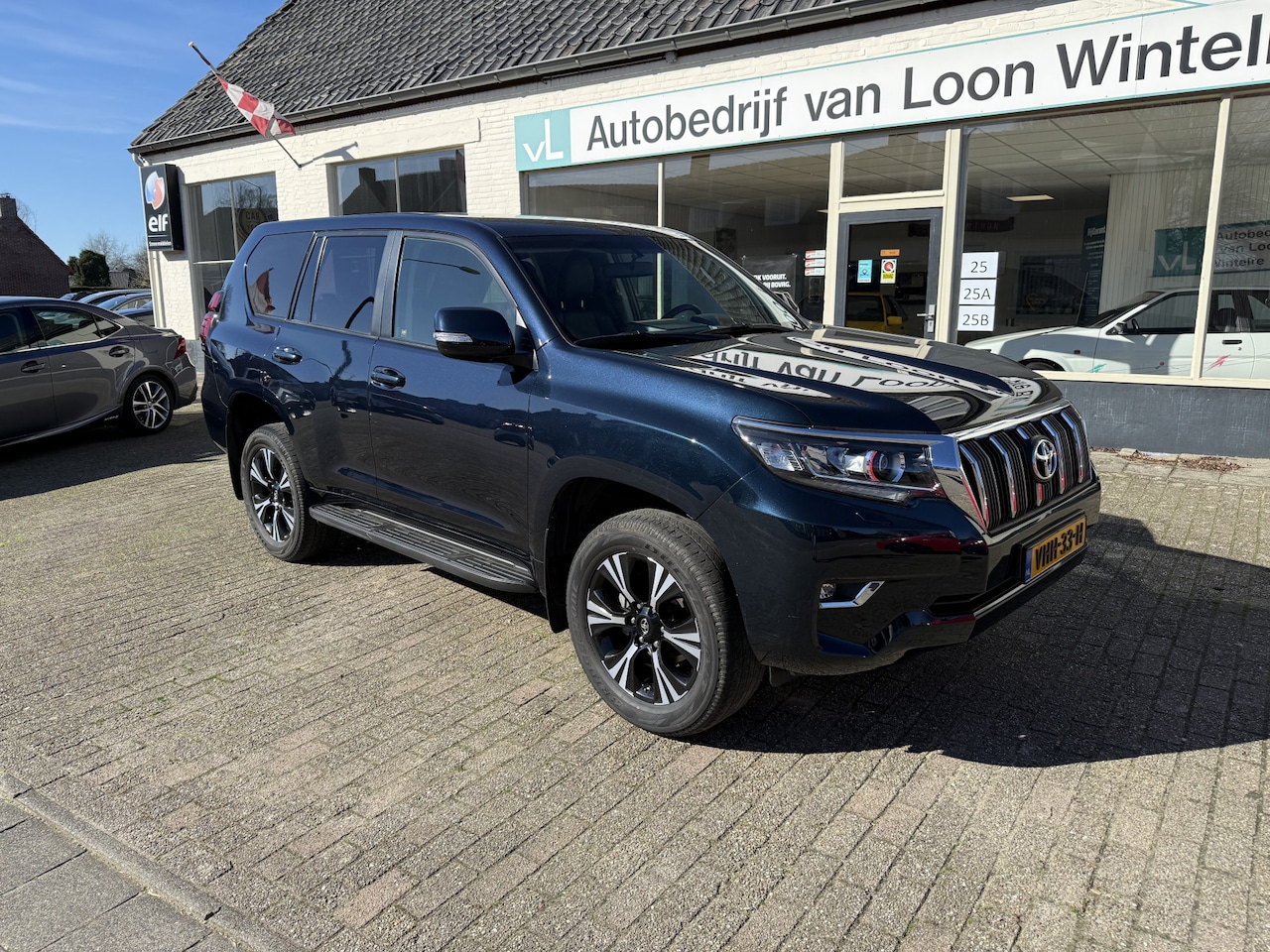 Toyota Land Cruiser Challenger - 2.8 D-4D-F Blind Van Stoelverwarming, Navigatiesysteem - AutoWereld.nl