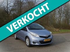 Toyota Yaris - 1.0 VVT-i Comfort . 5 Drs . Airco . Carplay . elec ramen en spiegels . enz