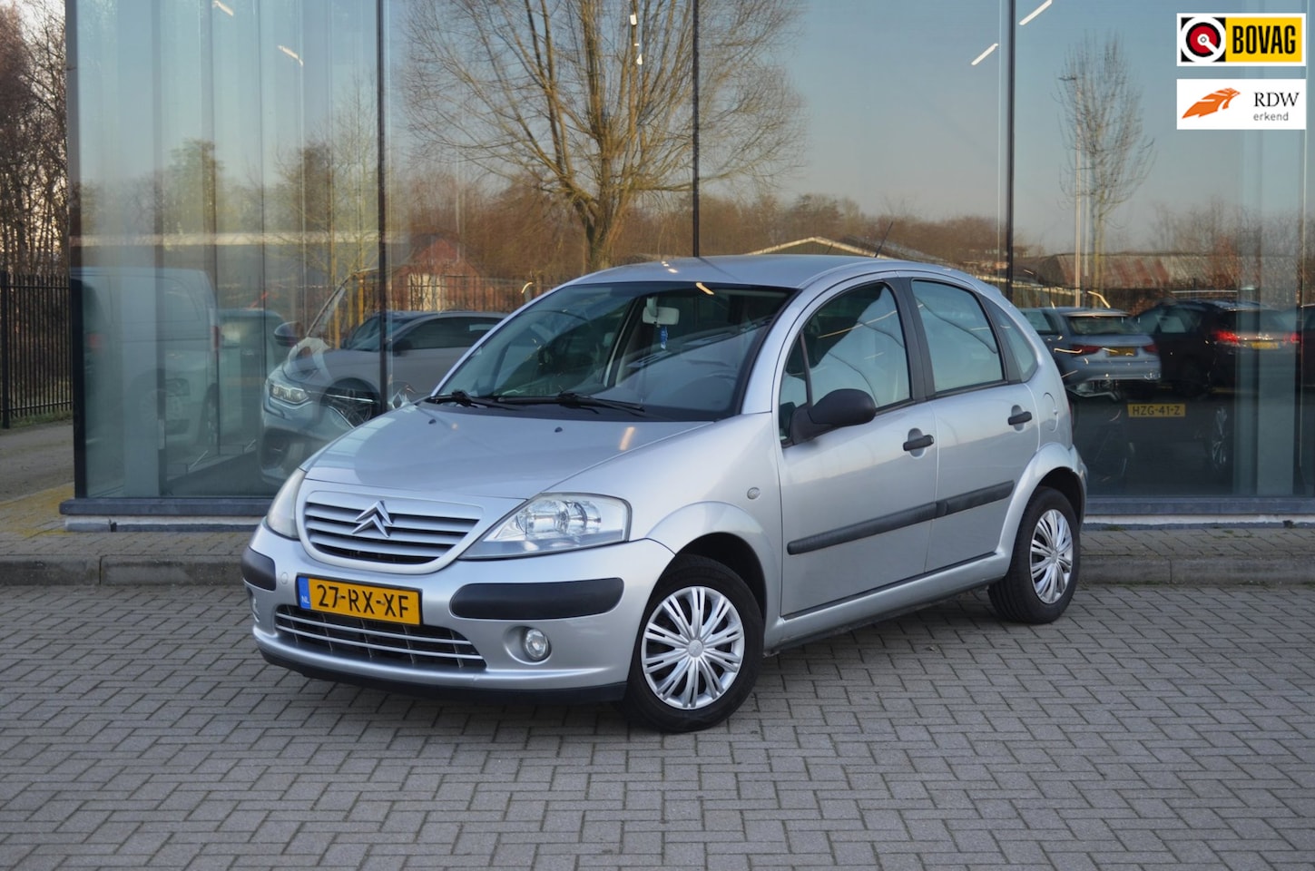 Citroën C3 - 1.4i Exclusive | Elektrische ramen voor | Airco | Dubbele armsteun - AutoWereld.nl