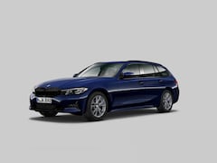 BMW 3-serie Touring - 320i Sportline Panorama / Camera / Individual / HiFi /