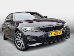BMW 3-serie - 330e | Trekhaak wegklapbaar | Nieuwe banden | Climate | CC | Leder Stof |