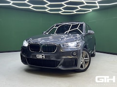 BMW X1 - sDrive18i High Executive M-Pakket | Keyless | Pano