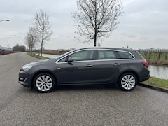 Opel Astra Sports Tourer - 1.4 Turbo Sport