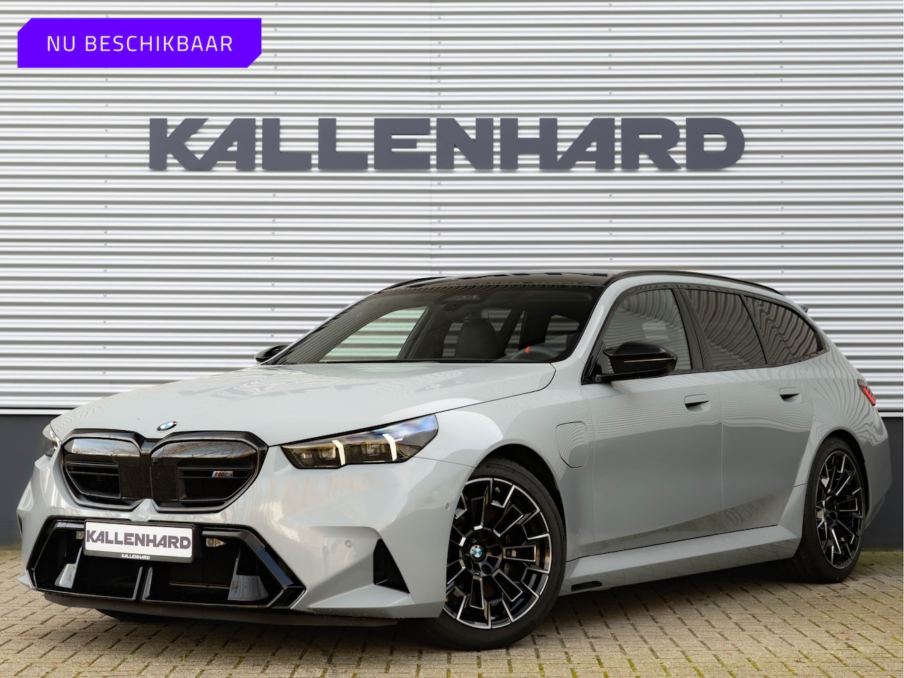 BMW 5-serie Touring - M5 - Pano - Bowers & Wilkins - Trekhaak - Stoelventilatie - AutoWereld.nl