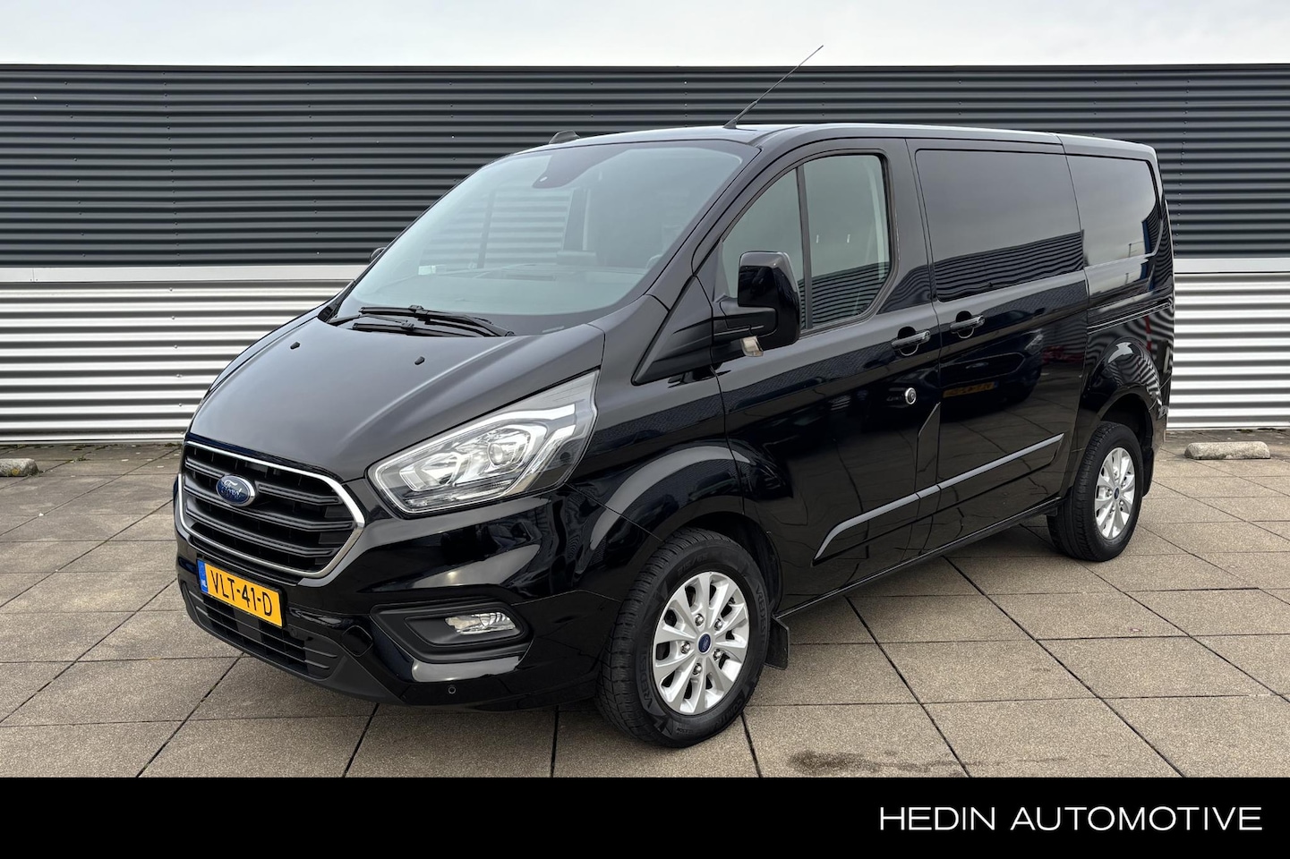 Ford Transit Custom - 300 2.0 TDCI L1H1 Limited DC 300 2.0 TDCI L1H1 Limited DC Automaat - AutoWereld.nl