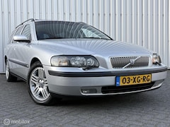 Volvo V70 - 2.3 T-5 | Aut | Leder | Schuifdak | Trekhaak | 03 | 250pk | Historie aanwezig | Youngtimer